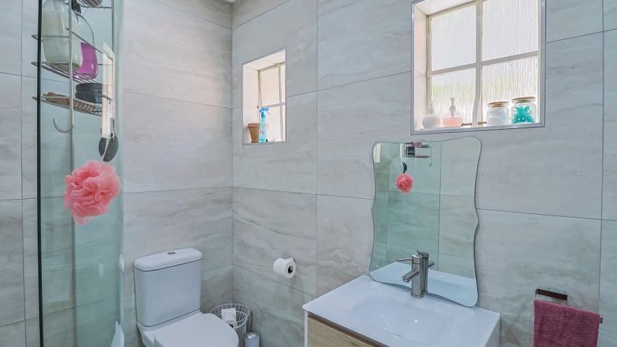 3 Bedroom Property for Sale in Safari Gardens North West